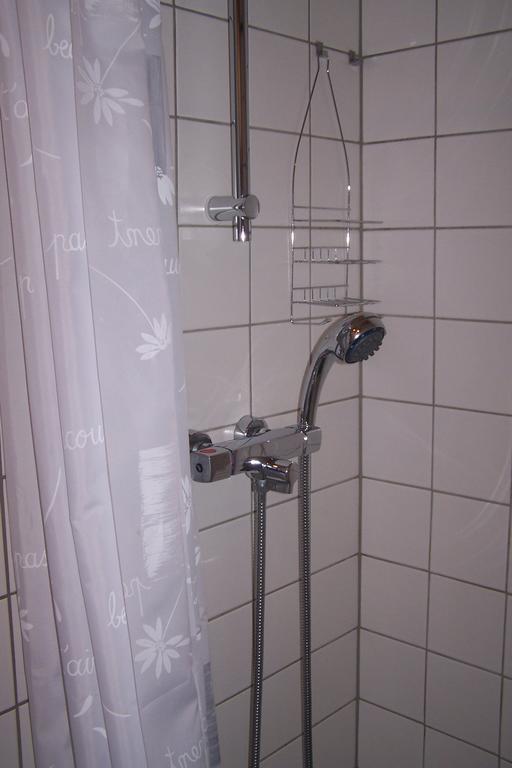 Salomony Chambre D'Hotes Marcols-les-Eaux Room photo